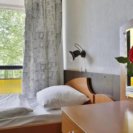 Radio Hotel
